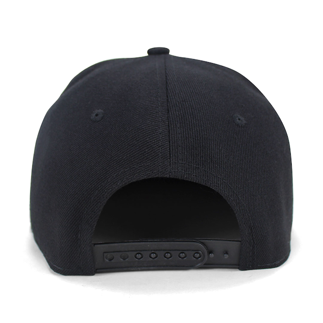 Classic QUEENS Snapback Hat | Queens Flat Cap (2 Colors)