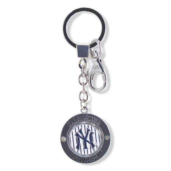Spinner New York Yankees Keychain Pinstripe Insignia | Official Yankees Gear