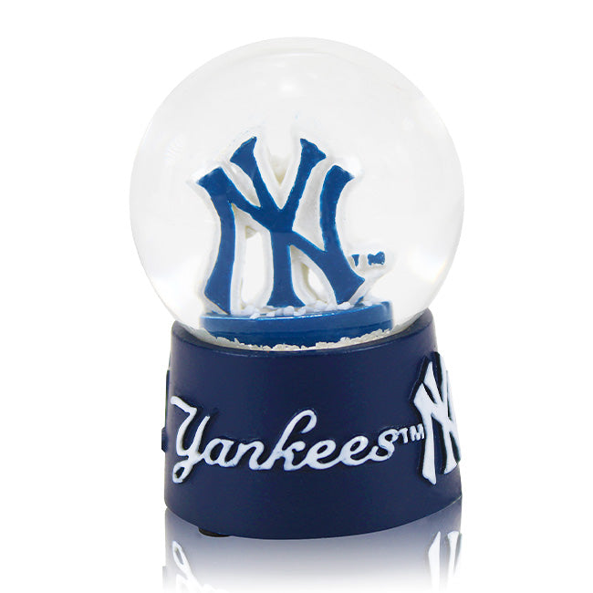 Licensed New York Yankees Snow Globe | Yankees Shop