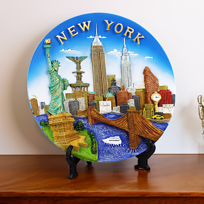 3D Poly Resin Ceramic Skyline New York Wall Decor Plate w/ Stand