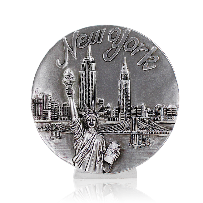 Statue of Liberty "NEW YORK" Skyline Collectible Silver Ceramic Plate